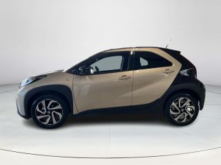 Toyota Aygo X 1.0 VVT-i MT Pulse | Uit voorraad leverbaar! |