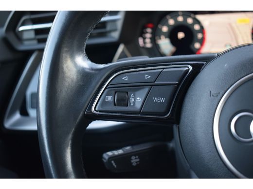 Audi A3 Sportback 35 TFSI S edition | 2x S-Line | Virtual | Stoelverwarming | Climate ActivLease financial lease