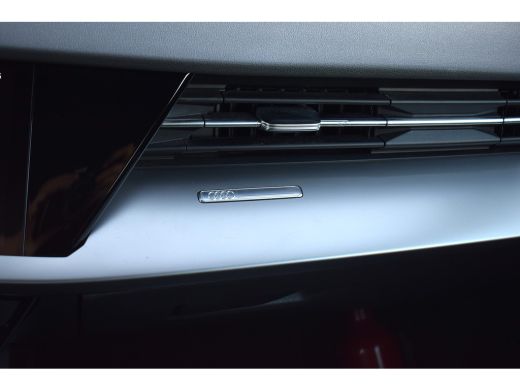 Audi A3 Sportback 35 TFSI S edition | 2x S-Line | Virtual | Stoelverwarming | Climate ActivLease financial lease