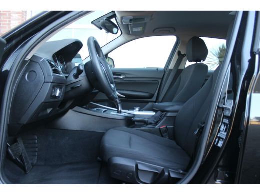 BMW 1-serie 118i F20 Facelift Corporate Lease Executive | Automaat | LED | NL auto | PDC | Navi | Sportstuur | Cruise control | Climate control | Bluetooth | ➡️ ActivLease financial lease