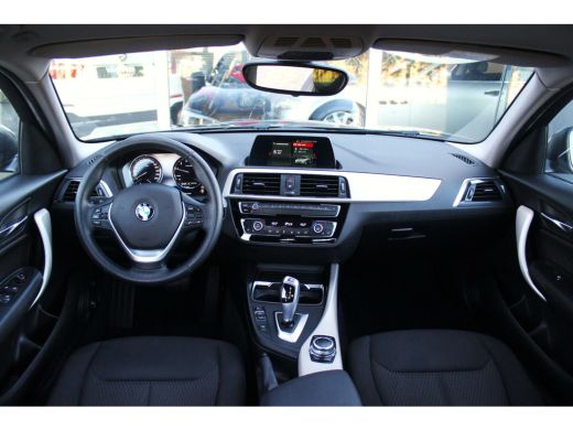 BMW 1-serie 118i F20 Facelift Corporate Lease Executive | Automaat | LED | NL auto | PDC | Navi | Sportstuur | Cruise control | Climate control | Bluetooth | ➡️ ActivLease financial lease
