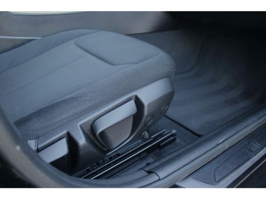 BMW 1-serie 118i F20 Facelift Corporate Lease Executive | Automaat | LED | NL auto | PDC | Navi | Sportstuur | Cruise control | Climate control | Bluetooth | ➡️ ActivLease financial lease
