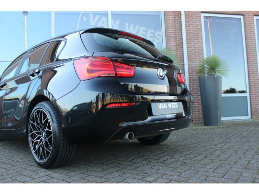 BMW 1-serie 118i F20 Facelift Corporate Lease Executive | Automaat | LED | NL auto | PDC | Navi | Sportstuur | Cruise control | Climate control | Bluetooth | ➡️ ActivLease financial lease