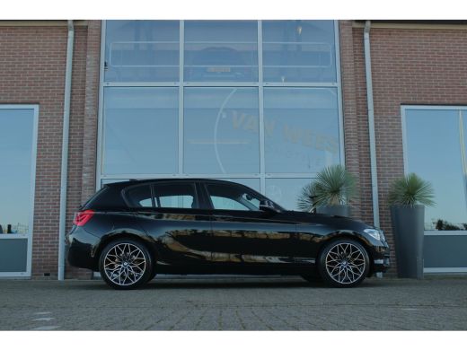 BMW 1-serie 118i F20 Facelift Corporate Lease Executive | Automaat | LED | NL auto | PDC | Navi | Sportstuur | Cruise control | Climate control | Bluetooth | ➡️ ActivLease financial lease