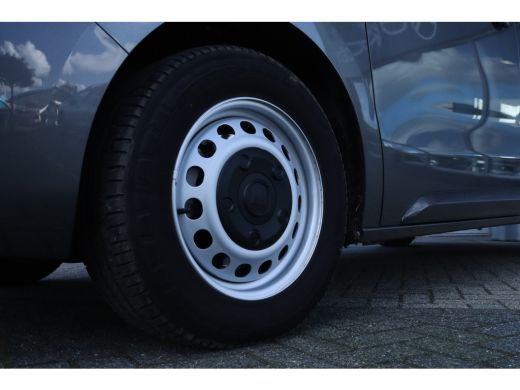 Fiat E-Scudo L2H1 SX 75 kWh | Airco | Cruise control | Navigatiesysteem full map ActivLease financial lease