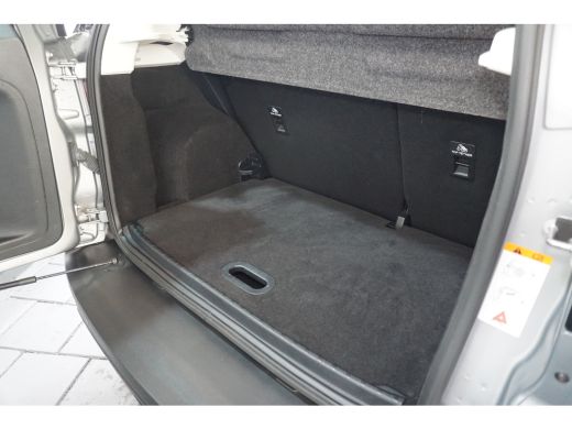 Ford EcoSport 1.0 EcoBoost 100pk Connected | Lichtmetalen Velgen | Parkeersensoren Voor & Achter | Apple/Androi... ActivLease financial lease