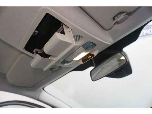 Ford EcoSport 1.0 EcoBoost 100pk Connected | Lichtmetalen Velgen | Parkeersensoren Voor & Achter | Apple/Androi... ActivLease financial lease