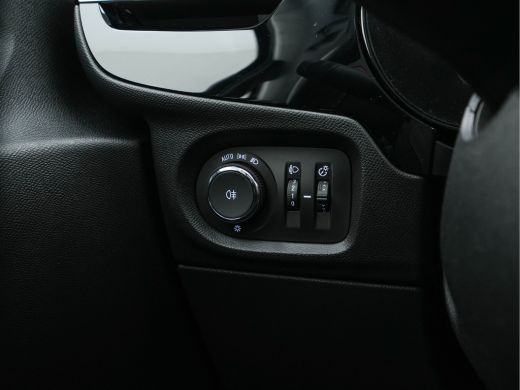 Opel CORSA-E Elegance 50 kWh [ 3-Fase ] (INCL-BTW) Aut. *FULL-LED | DIGI-COCKPIT | LEATHER-MICROFIBRE | CARPLA... ActivLease financial lease