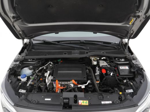 Opel CORSA-E Elegance 50 kWh [ 3-Fase ] (INCL-BTW) Aut. *FULL-LED | DIGI-COCKPIT | LEATHER-MICROFIBRE | CARPLA... ActivLease financial lease
