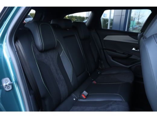 Peugeot e-308 SW Peugeot GT EV 54 kWh | ACC | 360' Camera | AGR | Massage | Elektr. klep | Carplay | Stuurverwarmi... ActivLease financial lease