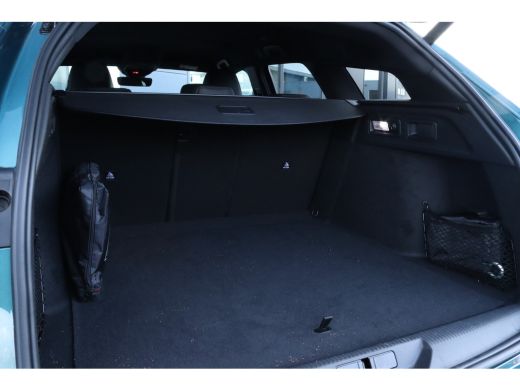 Peugeot e-308 SW Peugeot GT EV 54 kWh | ACC | 360' Camera | AGR | Massage | Elektr. klep | Carplay | Stuurverwarmi... ActivLease financial lease