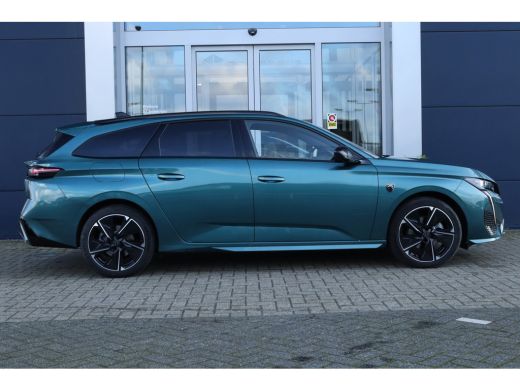 Peugeot e-308 SW Peugeot GT EV 54 kWh | ACC | 360' Camera | AGR | Massage | Elektr. klep | Carplay | Stuurverwarmi... ActivLease financial lease