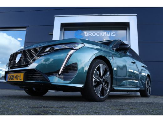Peugeot e-308 SW Peugeot GT EV 54 kWh | ACC | 360' Camera | AGR | Massage | Elektr. klep | Carplay | Stuurverwarmi... ActivLease financial lease