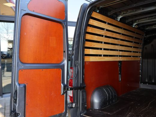 Renault Master T35 2.3 DCI 150 PK L2H2 WORK EDITION + APPLE CARPLAY | CAMERA | TREKHAAK ActivLease financial lease