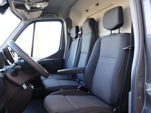 Renault Master T35 2.3 DCI 150 PK L2H2 WORK EDITION + APPLE CARPLAY | CAMERA | TREKHAAK ActivLease financial lease