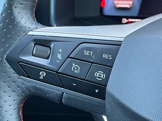 Seat Leon Sportstourer 1.5 TSI 150 pk FR Launch Edition | Trekhaak uitklapbaar | Dodehoek detectie | Navigatie | ActivLease financial lease