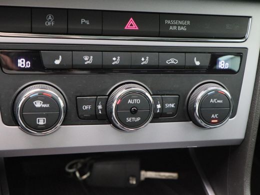 Seat León ST 1.5 TSi 150 Pk Xcellence Business Intense | Leder | 17 Inch | Camera | Stoelverwarming | 92.216 Km!! ActivLease financial lease