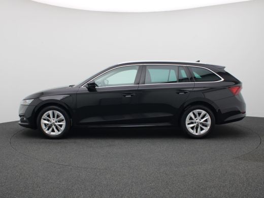 Skoda Octavia Combi 1.4 TSI iV PHEV Business Edition 204PK DSG Trekhaak, full led, adaptive cruise, side assist... ActivLease financial lease