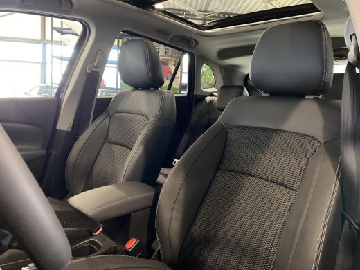 Suzuki S-Cross 1.4 Boosterjet Style Smart Hybrid Actie 2500,-€ SUV Voordeel !!! | Nieuw | 360 cam | Adaptieve Cr... ActivLease financial lease