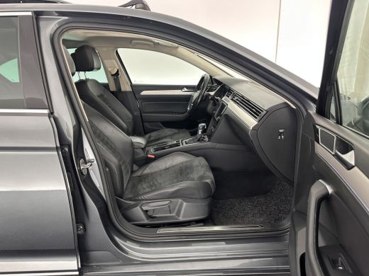 Volkswagen Passat 1.4 TSI GTE Connected Series Executive-Plus-Pack (INCL-BTW) *PANO | FULL-LED | ADAPT-CRUISE | LEA... ActivLease financial lease