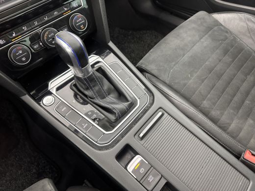Volkswagen Passat 1.4 TSI GTE Connected Series Executive-Plus-Pack (INCL-BTW) *PANO | FULL-LED | ADAPT-CRUISE | LEA... ActivLease financial lease
