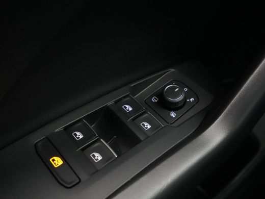 Volkswagen T-Cross 1.0 TSI 110pk DSG R-Line Navi via App Pdc Clima Acc 14 ActivLease financial lease