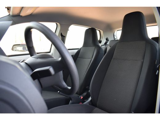 Volkswagen up! 1.0 BMT take up! | Airco | Elektrische Ramen | NL Auto ActivLease financial lease