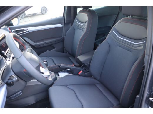 Seat Ibiza 1.0 EcoTSI 95 5MT FR | 17 inch lichtmetalen velgen, (7J x 17) | Airconditioning automatisch met 2... ActivLease financial lease