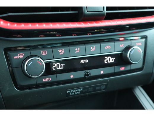 Seat Ibiza 1.0 EcoTSI 95 5MT FR | 17 inch lichtmetalen velgen, (7J x 17) | Airconditioning automatisch met 2... ActivLease financial lease