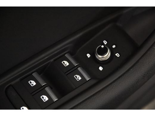 Audi A4 Avant 35 TFSI S-Tronic *Panoramadak*Leder*Stoelverwarming* ActivLease financial lease