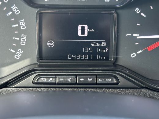 Citroën C3 1.2 PureTech C-Series Stoelverwarming | Navi | App connect ActivLease financial lease