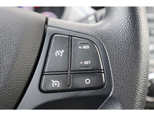 Hyundai i10 1.0i Comfort Airco / Cruise Control / Bluetooth ActivLease financial lease