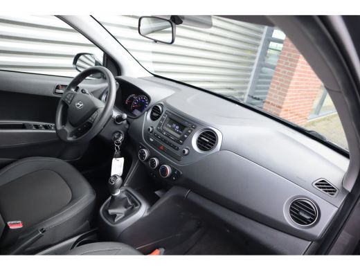 Hyundai i10 1.0i Comfort Airco / Cruise Control / Bluetooth ActivLease financial lease