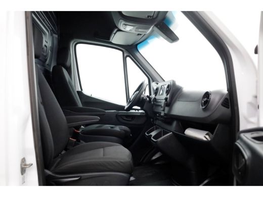 Mercedes Sprinter 317 CDI 170pk 9G Automaat RWD L2H2 Trekhaak 3500kg 02-2021 ActivLease financial lease