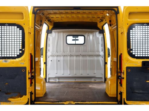 Peugeot Boxer 335 2.0 BlueHDI 130pk E6 L2H2 Premium Airco/Navi/2x Schuifdeur 06-2018 ActivLease financial lease