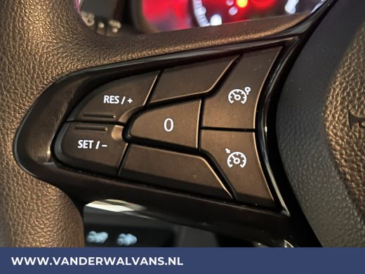 Renault Trafic 2.0 dCi 131pk L2H1 Euro6 Airco | LED | Cruisecontrol | 2500kg Trekhaak Bijrijdersbank ActivLease financial lease