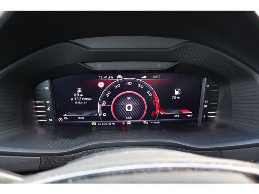 Skoda Karoq 1.5 TSI Sportline Business Digital Dash / Canton / 19inch / Trekhaak / Stoelverwarming / ActivLease financial lease