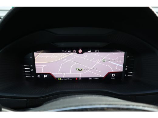 Skoda Karoq 1.5 TSI Sportline Business Digital Dash / Canton / 19inch / Trekhaak / Stoelverwarming / ActivLease financial lease