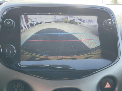 Toyota Aygo 1.0 VVT-i x-play limited | Carplay | Parkeercamera | Airconditioning | Elektrische buitenspiegels | ActivLease financial lease