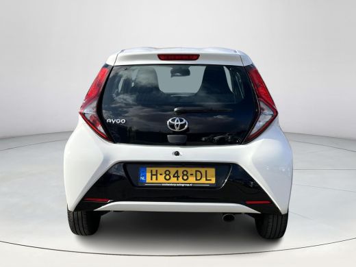 Toyota Aygo 1.0 VVT-i x-play limited | Carplay | Parkeercamera | Airconditioning | Elektrische buitenspiegels | ActivLease financial lease