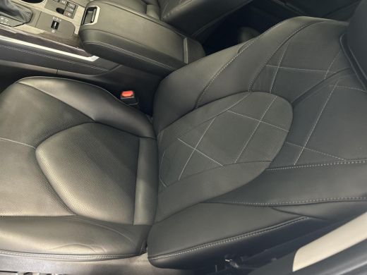 Toyota highlander 2.5 AWD Hybrid Premium Pano 7P ActivLease financial lease
