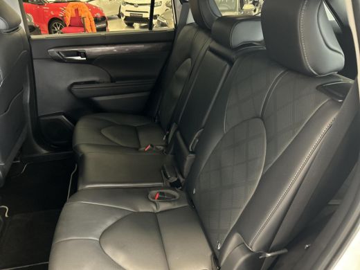 Toyota highlander 2.5 AWD Hybrid Premium Pano 7P ActivLease financial lease