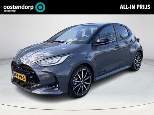 Toyota Yaris 1.5 Hybrid 130 GR Sport **PLUS PACK/ JBL/ STUUR- EN STOELVERWARMING/ PANORAMADAK/ 36 MAANDEN GARA... Toyota Yaris 1.5 Hybrid 130 GR Sport **PLUS PACK/ JBL/ STUUR- EN STOELVERWARMING/ PANORAMADAK/ 36 MAANDEN GARA...