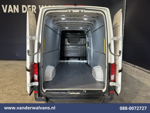 Volkswagen Crafter 2.0 TDI 141pk L4H3 L3H2 Euro6 Airco | Camera | Apple Carplay | Android Auto | Parkeersensoren Bij... ActivLease financial lease