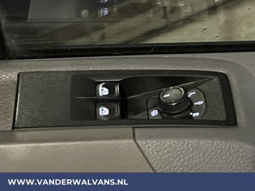 Volkswagen Crafter 2.0 TDI 141pk L4H3 L3H2 Euro6 Airco | Camera | Apple Carplay | Android Auto | Parkeersensoren Bij... ActivLease financial lease