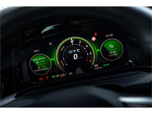 Volkswagen Golf 1.4 TSI eHybrid 180 kW/245 pk ActivLease financial lease