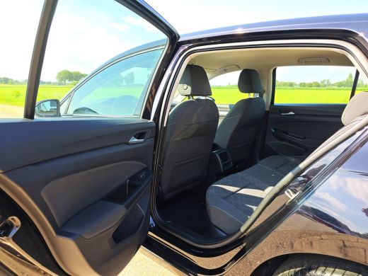 Volkswagen Golf 1.5 TSI - 130 Pk - Euro 6 - Navi - ActivLease financial lease