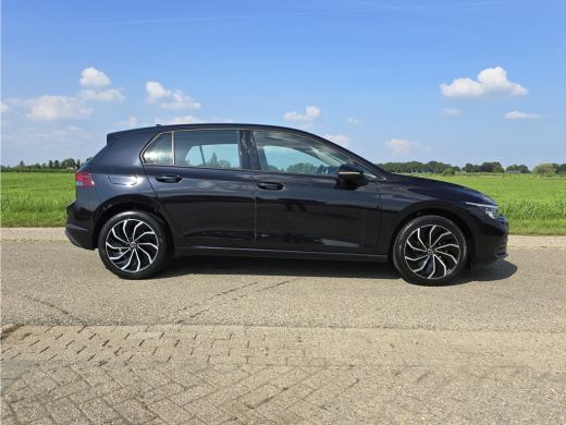 Volkswagen Golf 1.5 TSI - 130 Pk - Euro 6 - Navi - ActivLease financial lease