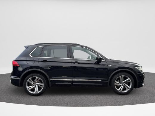 Volkswagen Tiguan 1.5 TSI R-Line | 150 Pk | Pano dak | Trekhaak | Navi | Clima | Virtual Dash | ActivLease financial lease