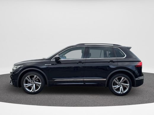 Volkswagen Tiguan 1.5 TSI R-Line | 150 Pk | Pano dak | Trekhaak | Navi | Clima | Virtual Dash | ActivLease financial lease